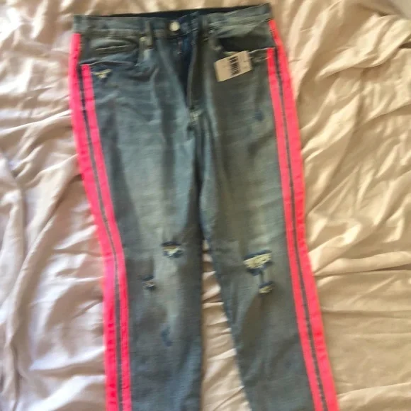 NWT BlankNYC Light Rinse Distressed Jeans Bright Pink Striping Sz 30 - Picture 1 of 8